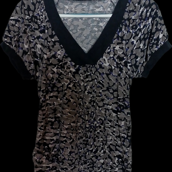 Womens top - Picture 1 of 1